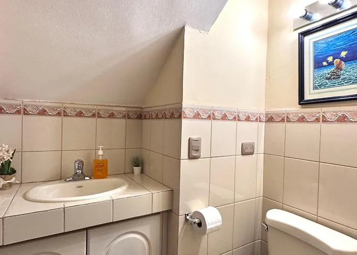 Three Bedroom Spacious Townhome Сasa de vacaciones *