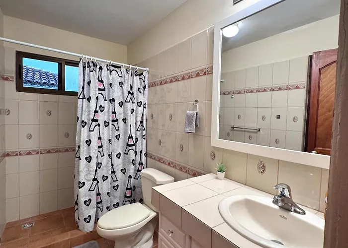 Three Bedroom Spacious Townhome * Coco