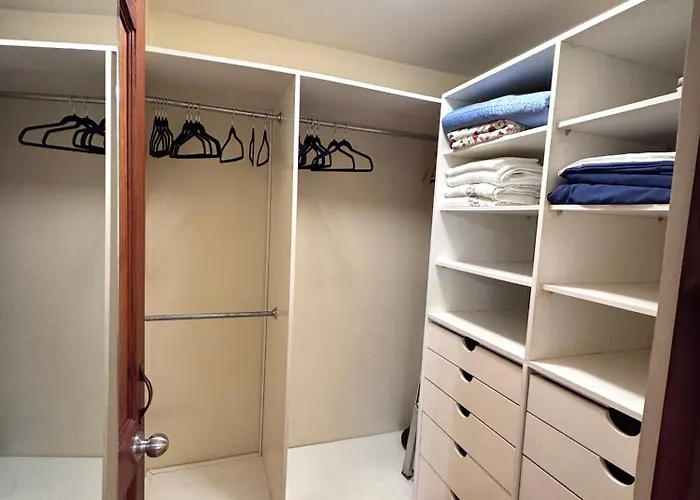 Three Bedroom Spacious Townhome *