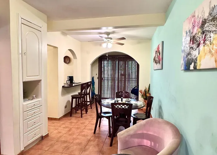 Three Bedroom Spacious Townhome * Coco